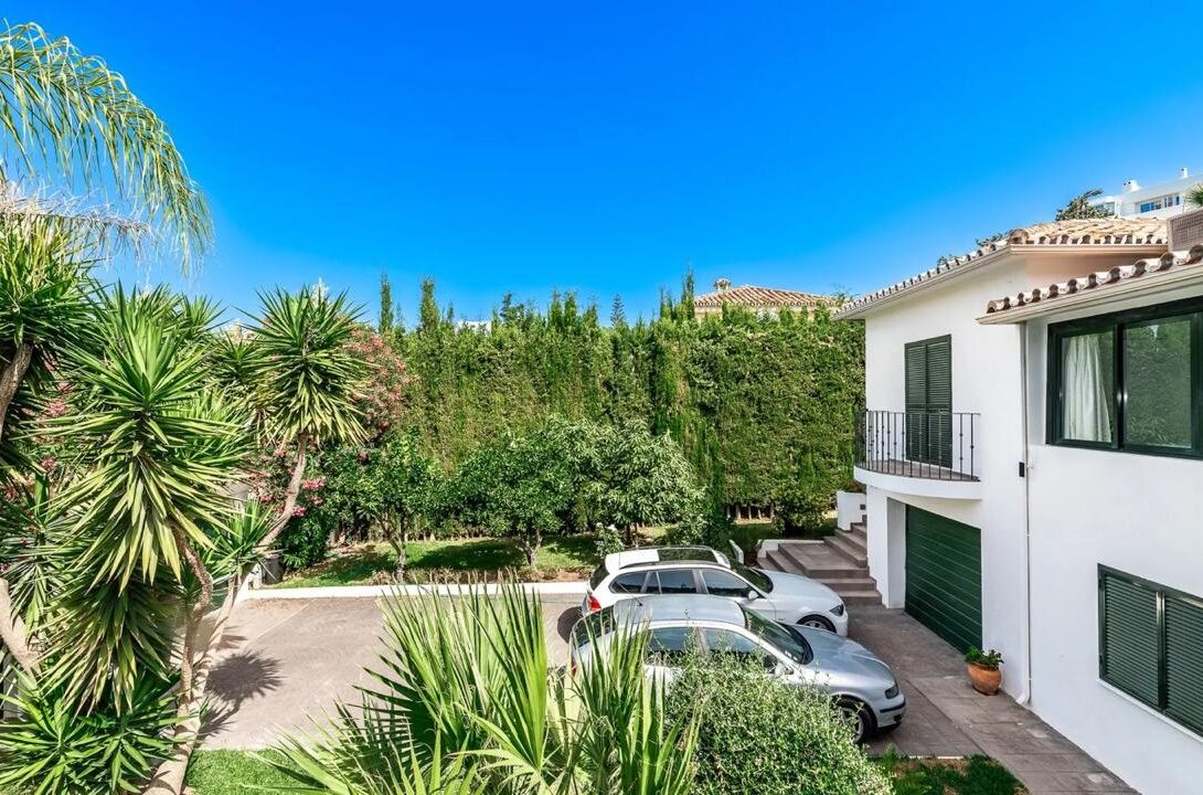 3 Bedroom Marbella Golf Villa Luxury