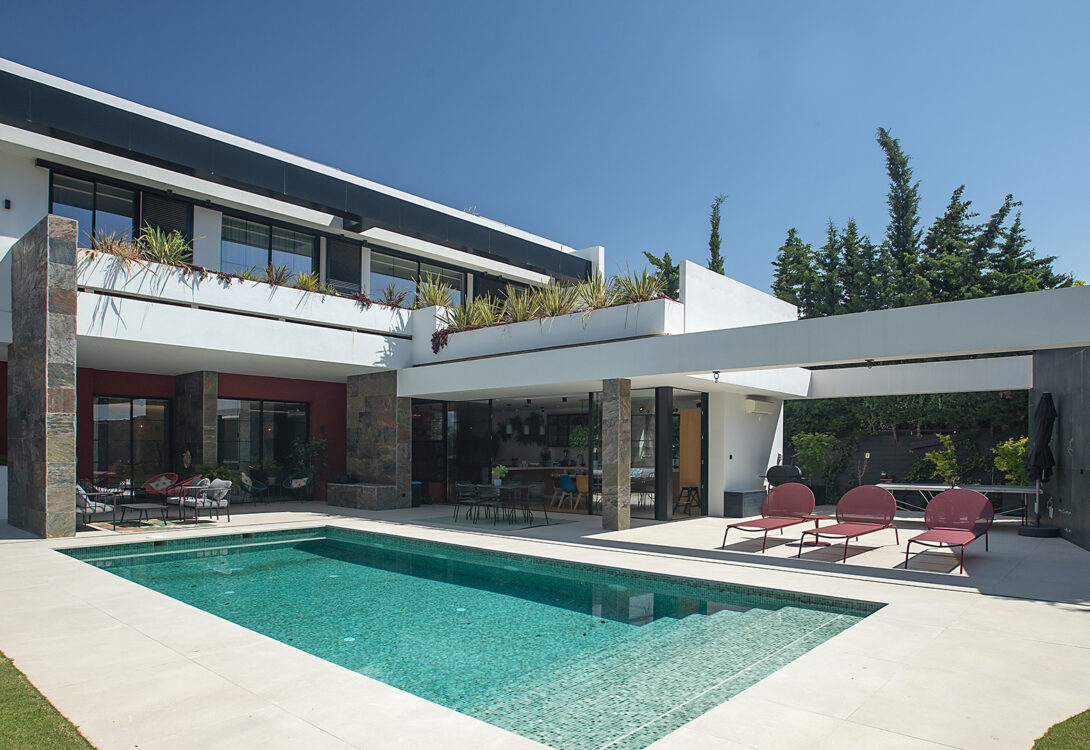 luxury villa marbella with sauna
