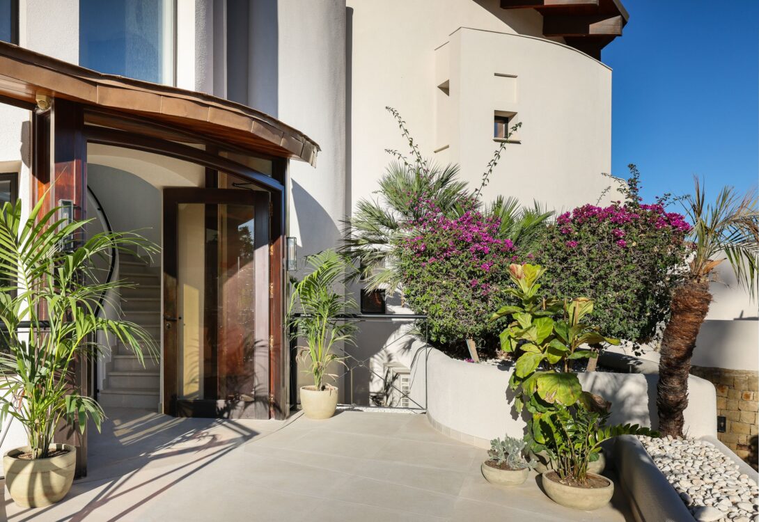 Luxury Villa Retreat Marbella
